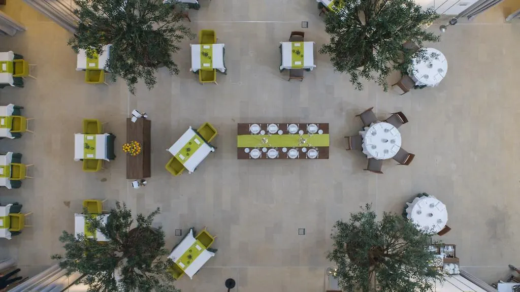 Parador Del Roser De Лерида Испания