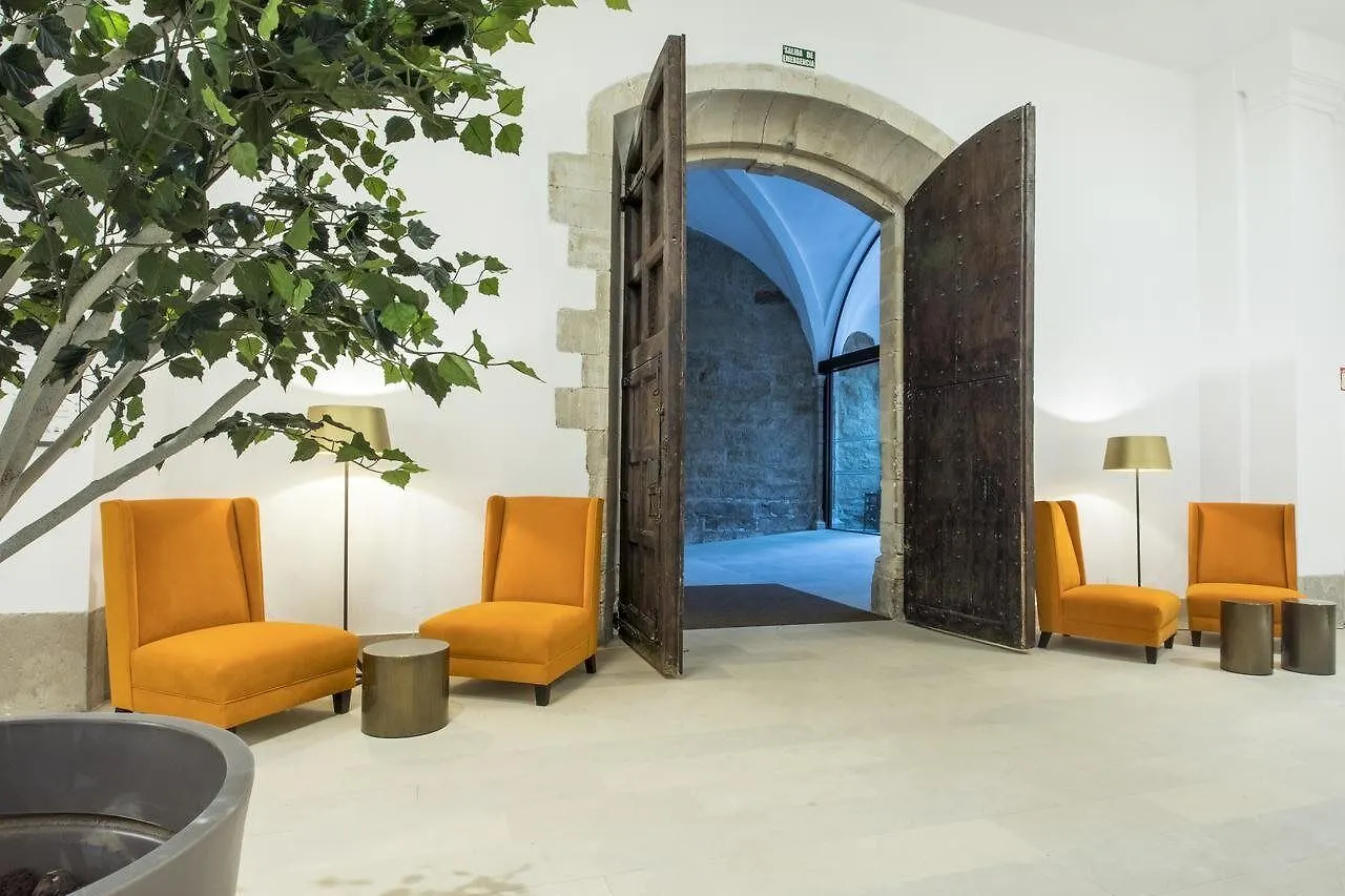 Parador Del Roser De Лерида